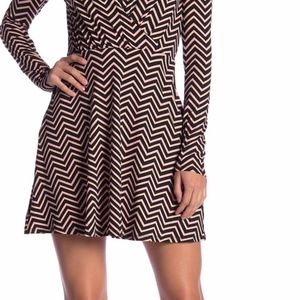 Love Fire Chevron Black & Cream Mini Dress E3174
